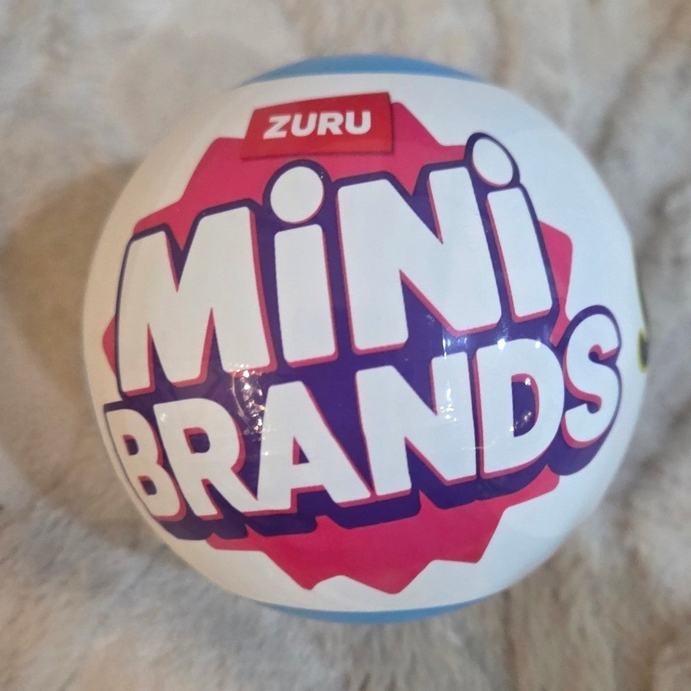 Zuru Mini Brands Sneakers Series Mystery Capsule Blind Ball Toy 164191